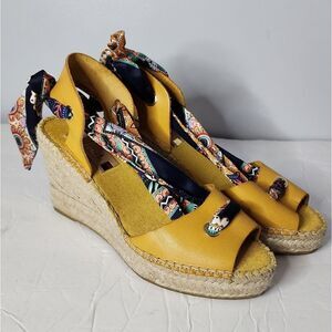 Vidorreta made in Spain strappy open toe sandal EU 41 yellow espadrille wedges